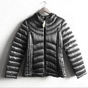 Andrew Marc silver puffy down jacket